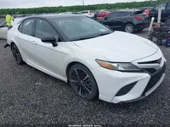 4T1B61HK1JU077100 2018 TOYOTA CAMRY