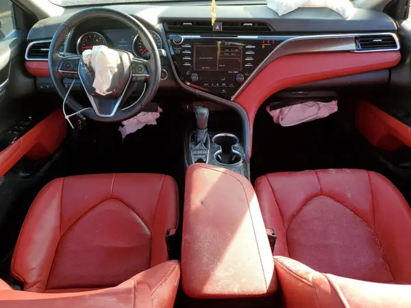 4T1B61HK1JU112136 2018 TOYOTA CAMRY - Image 8