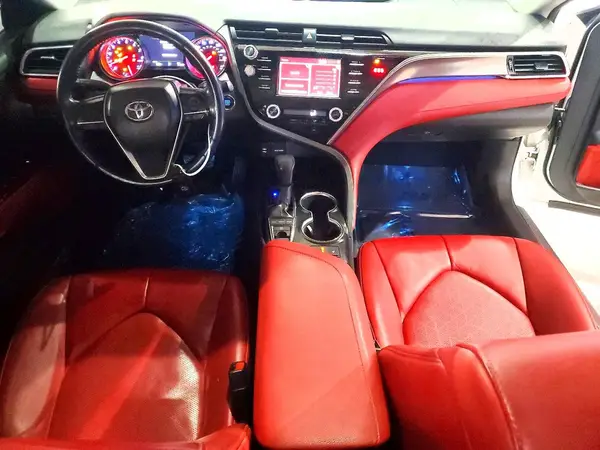 4T1B61HK1JU127462 2018 TOYOTA CAMRY - Image 8