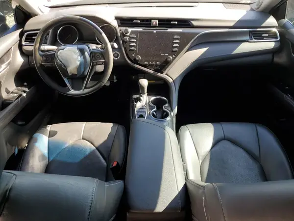 4T1B61HK1JU144925 2018 TOYOTA CAMRY - Image 8