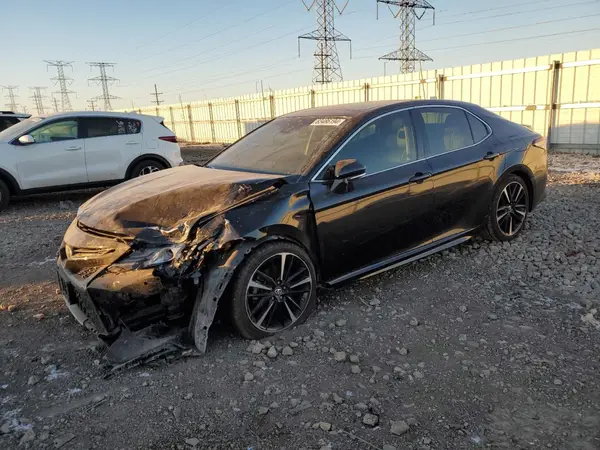 4T1B61HK1JU508745 2018 TOYOTA CAMRY - Image 1