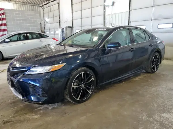 4T1B61HK1JU547464 2018 TOYOTA CAMRY - Image 1