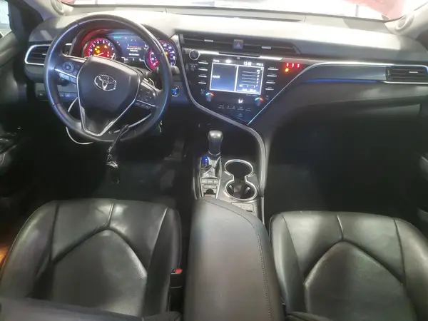 4T1B61HK1JU587351 2018 TOYOTA CAMRY - Image 8