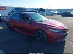4T1B61HK1JU624060 2018 TOYOTA CAMRY