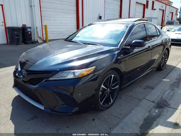 4T1B61HK1KU163038 2019 TOYOTA CAMRY - Image 2