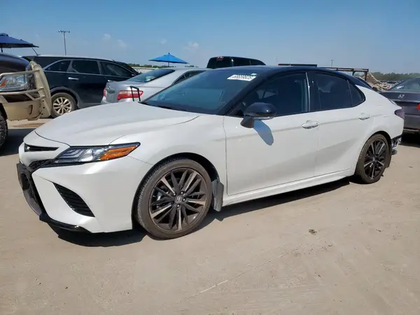 4T1B61HK1KU166568 2019 TOYOTA CAMRY - Image 1