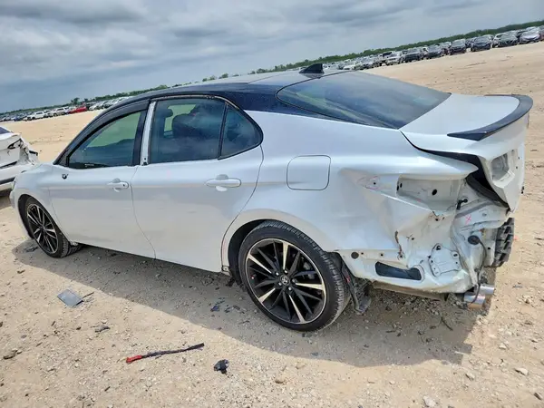 4T1B61HK1KU167929 2019 TOYOTA CAMRY - Image 2