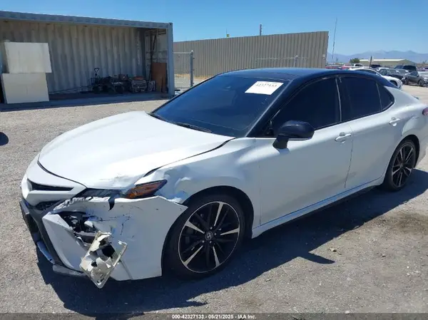 4T1B61HK1KU173892 2019 TOYOTA CAMRY - Image 2