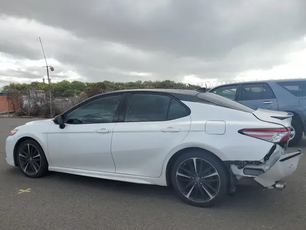4T1B61HK1KU203845 2019 TOYOTA CAMRY - Image 2