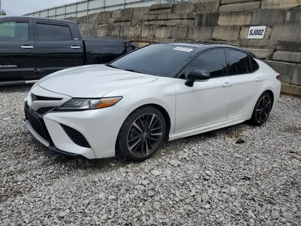 4T1B61HK1KU269361 2019 TOYOTA CAMRY - Image 1