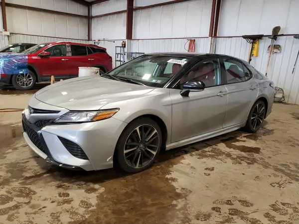4T1B61HK1KU273457 2019 TOYOTA CAMRY - Image 1