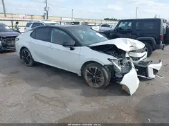 4T1B61HK1KU281879 2019 TOYOTA CAMRY