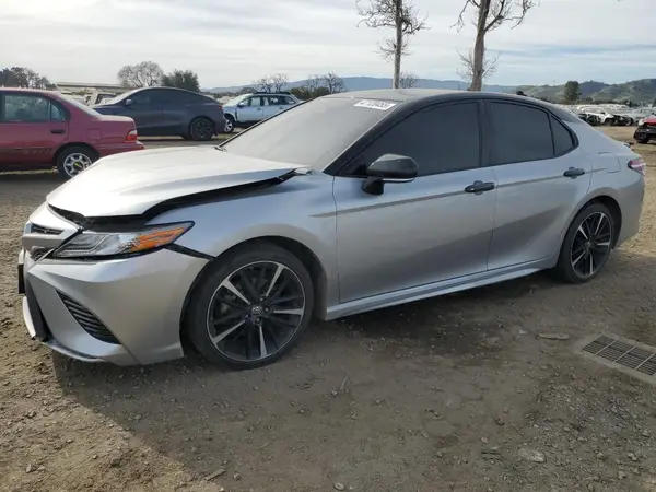 4T1B61HK1KU288654 2019 TOYOTA CAMRY - Image 1