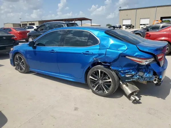 4T1B61HK1KU291022 2019 TOYOTA CAMRY - Image 2