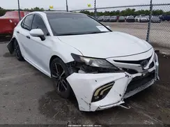 4T1B61HK1KU697883 2019 TOYOTA CAMRY