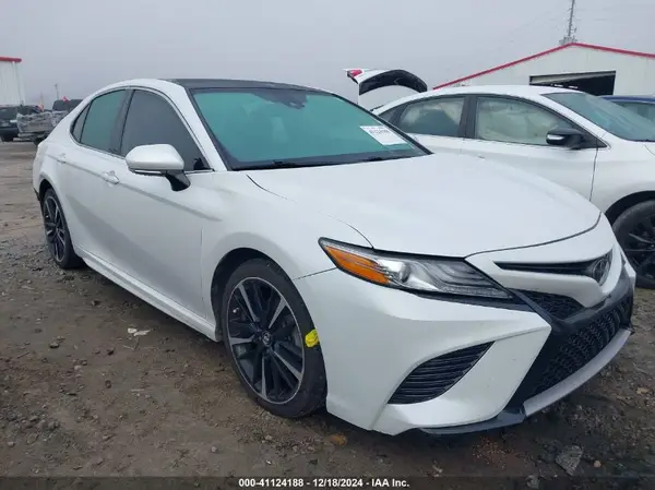 4T1B61HK1KU707876 2019 TOYOTA CAMRY - Image 1