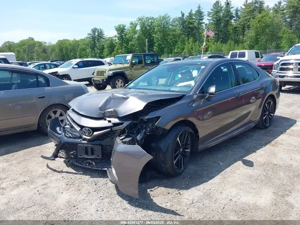 4T1B61HK1KU724015 2019 TOYOTA CAMRY - Image 2