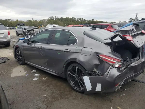 4T1B61HK1KU735533 2019 TOYOTA CAMRY - Image 2