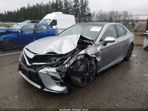 4T1B61HK1KU739064 2019 TOYOTA CAMRY - Image 2