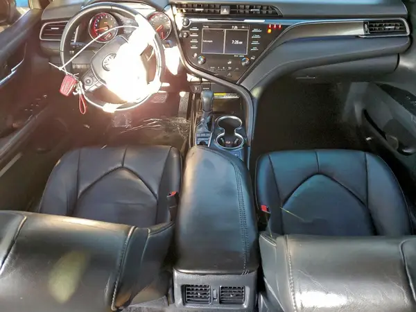 4T1B61HK1KU751103 2019 TOYOTA CAMRY - Image 8