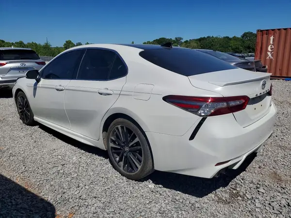 4T1B61HK1KU762120 2019 TOYOTA CAMRY - Image 2