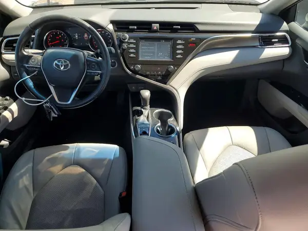 4T1B61HK2JU005967 2018 TOYOTA CAMRY - Image 8
