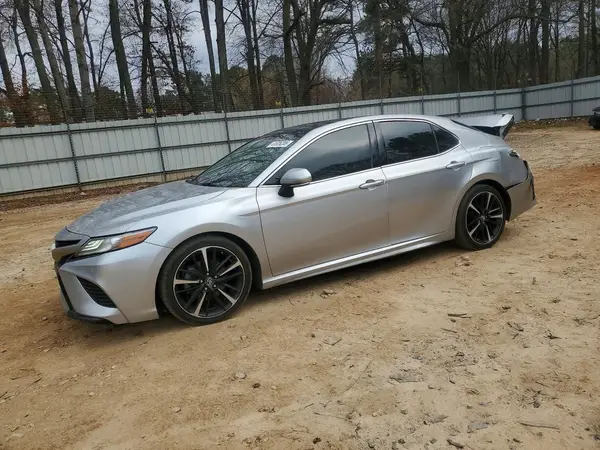 4T1B61HK2JU013762 2018 TOYOTA CAMRY - Image 1