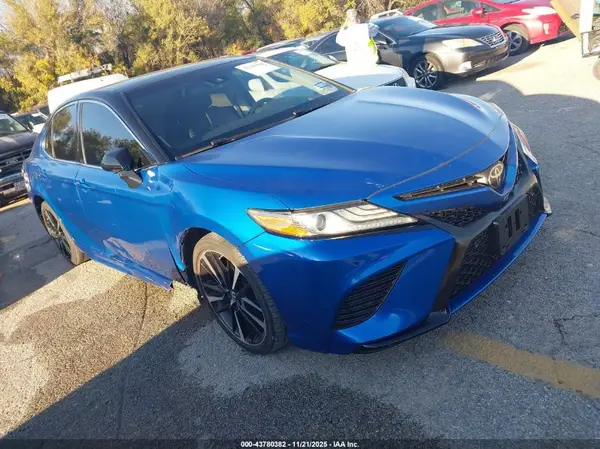 4T1B61HK2JU031341 2018 TOYOTA CAMRY