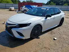 4T1B61HK2JU062749 2018 TOYOTA CAMRY