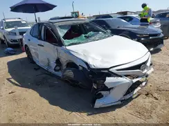 4T1B61HK2JU068289 2018 TOYOTA CAMRY