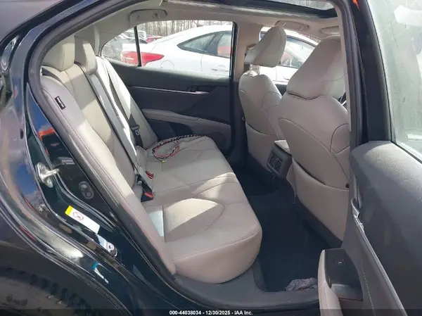 4T1B61HK2JU092687 2018 TOYOTA CAMRY - Image 8