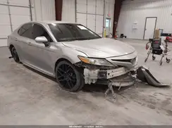 4T1B61HK2JU095847 2018 TOYOTA CAMRY