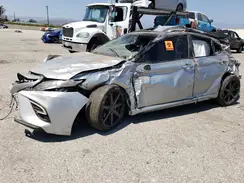 4T1B61HK2JU103042 2018 TOYOTA CAMRY