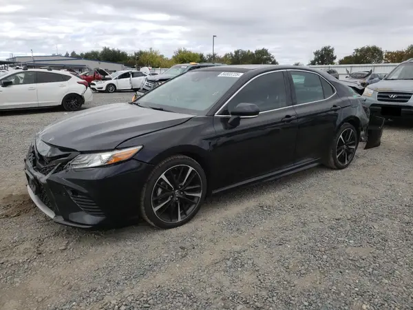 4T1B61HK2JU103848 2018 TOYOTA CAMRY - Image 1