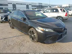 4T1B61HK2JU106992 2018 TOYOTA CAMRY