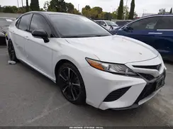 4T1B61HK2JU110721 2018 TOYOTA CAMRY