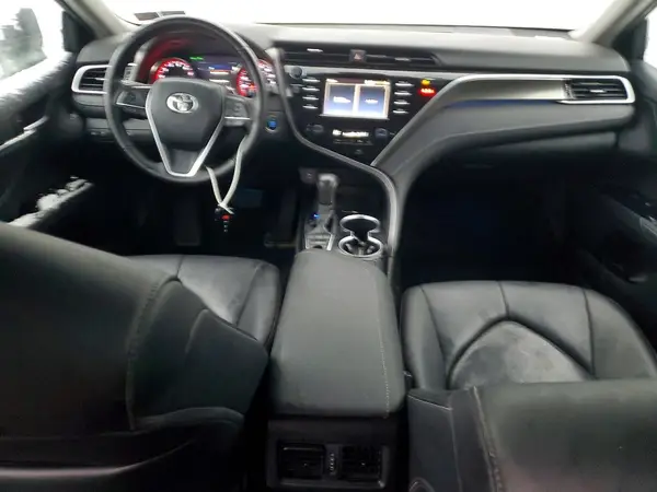 4T1B61HK2JU110833 2018 TOYOTA CAMRY - Image 8