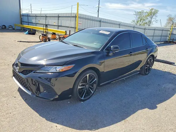 4T1B61HK2JU120455 2018 TOYOTA CAMRY - Image 1