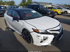4T1B61HK2JU127311 2018 TOYOTA CAMRY
