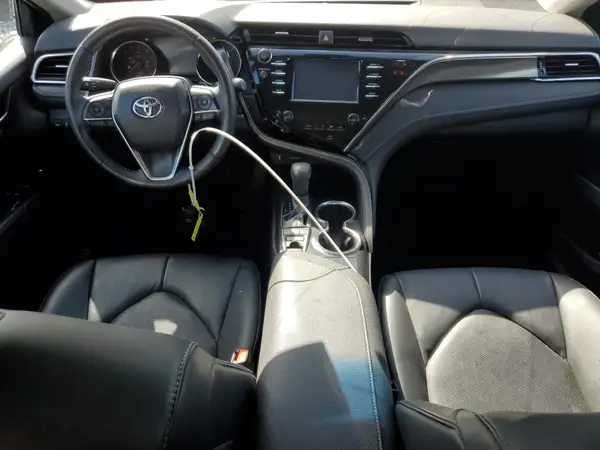 4T1B61HK2JU132721 2018 TOYOTA CAMRY - Image 8