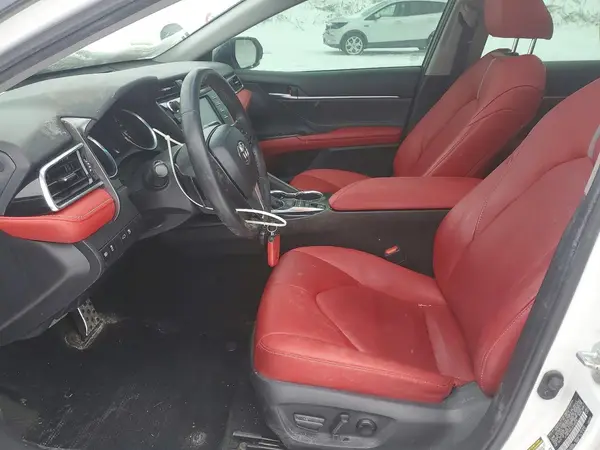 4T1B61HK2JU133030 2018 TOYOTA CAMRY - Image 8