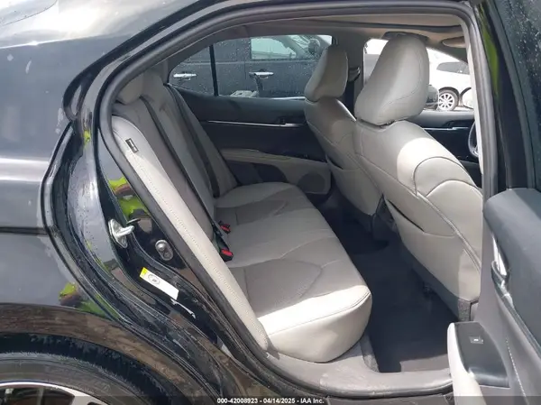 4T1B61HK2JU143895 2018 TOYOTA CAMRY - Image 8