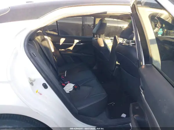 4T1B61HK2JU150815 2018 TOYOTA CAMRY - Image 8