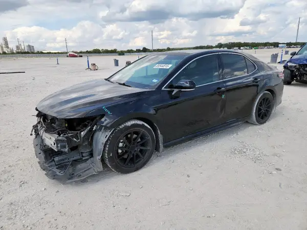4T1B61HK2JU153343 2018 TOYOTA CAMRY - Image 1