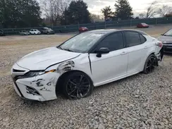 4T1B61HK2JU157943 2018 TOYOTA CAMRY