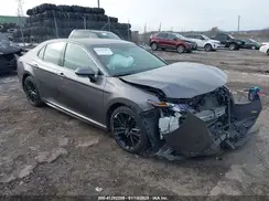 4T1B61HK2JU502551 2018 TOYOTA CAMRY