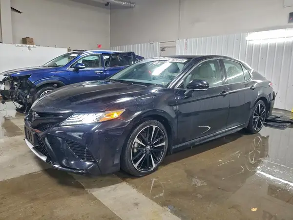 4T1B61HK2JU510519 2018 TOYOTA CAMRY - Image 1