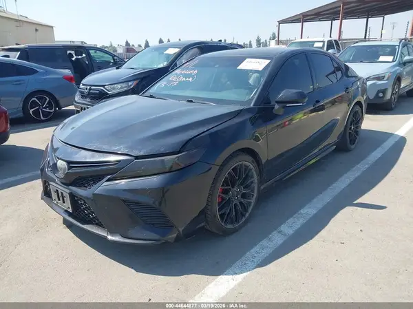 4T1B61HK2JU512965 2018 TOYOTA CAMRY - Image 2