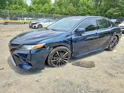 4T1B61HK2JU528230 2018 TOYOTA CAMRY