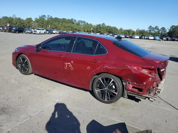 4T1B61HK2JU545769 2018 TOYOTA CAMRY - Image 2
